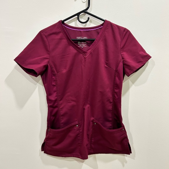 Women’s Healing Hands Purple Label Burgundy Scrub Set. Size XS & XS Petite Pant - Picture 3 of 5